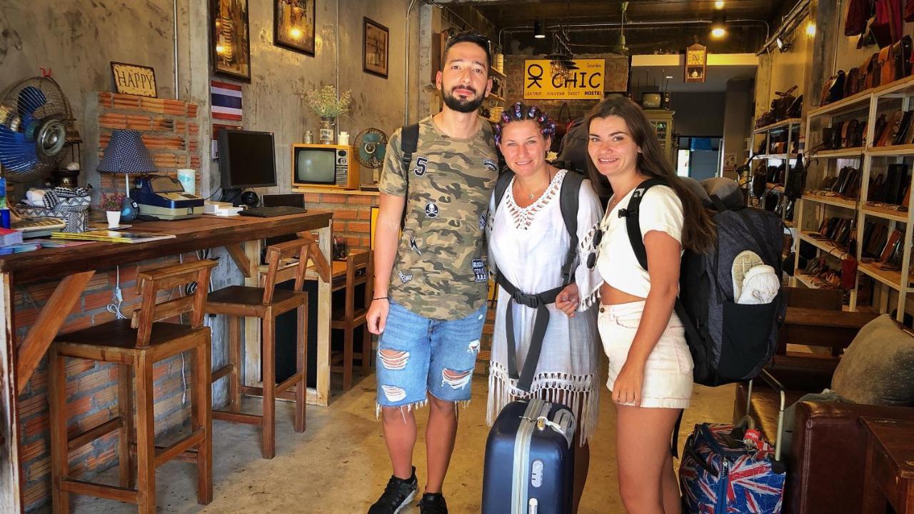 Ok Chic Phuket Hostel ภายนอก รูปภาพ