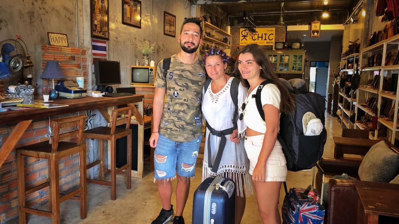 Ok Chic Phuket Hostel ภายนอก รูปภาพ