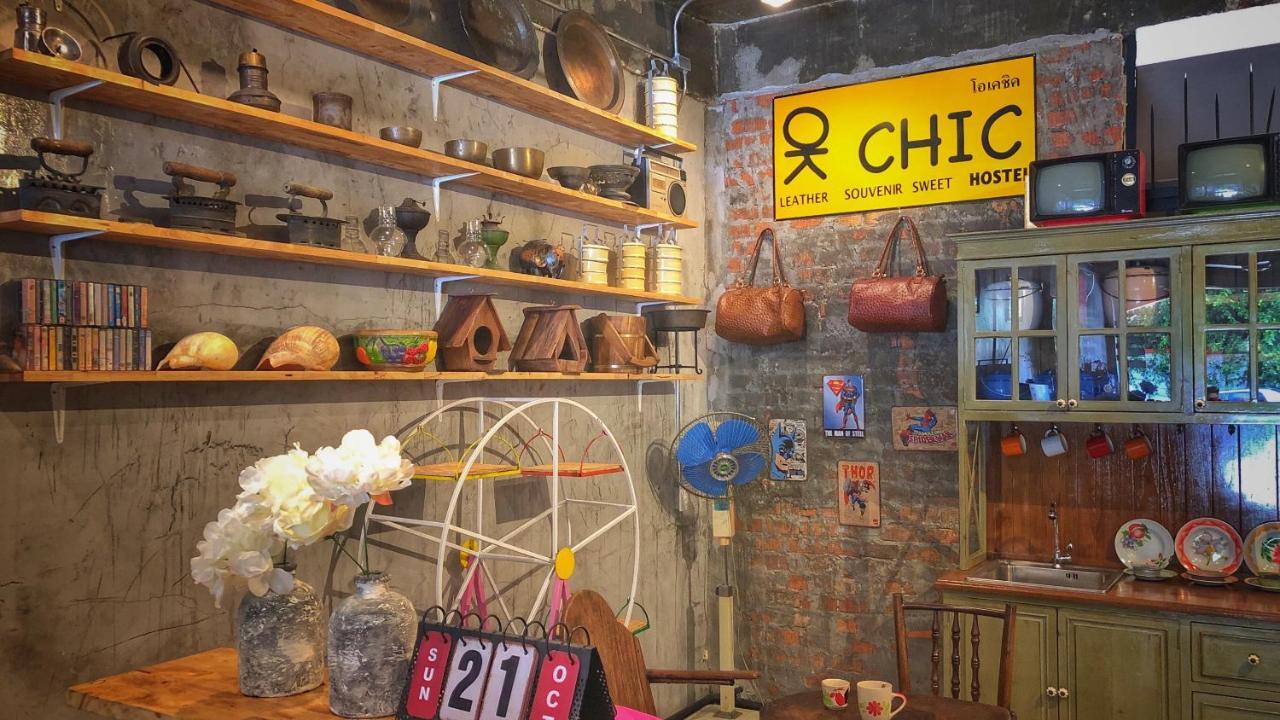 Ok Chic Phuket Hostel ภายนอก รูปภาพ